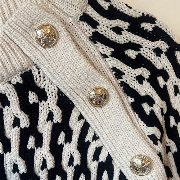 Derek Lam Sweater ($495 retail) sweater size medium - Picture 4 of 6